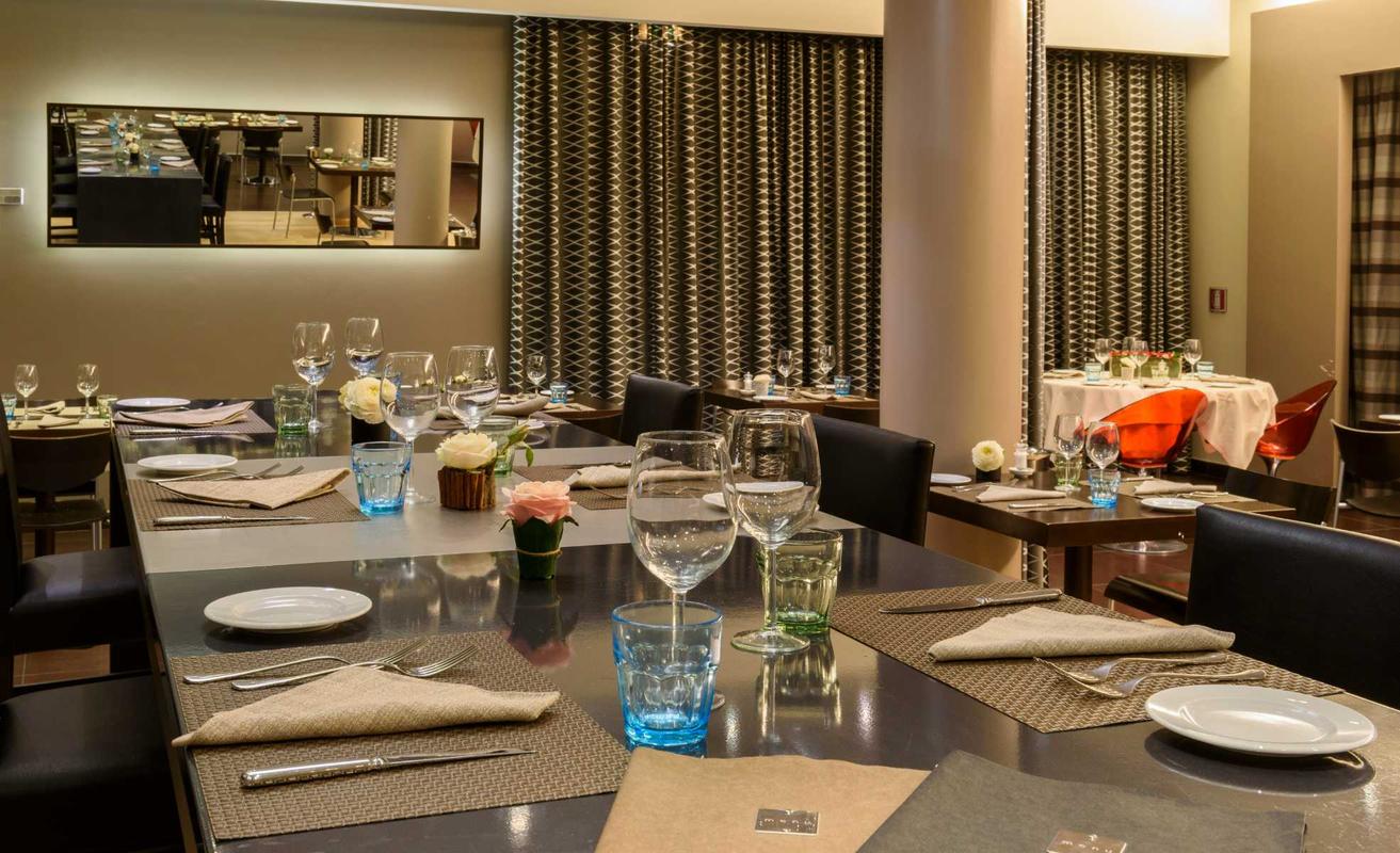 Ristorante Eagle First Hotel Malpensa Somma Lombardo Ristorante Eagle First Hotel Malpensa Somma Lombardo