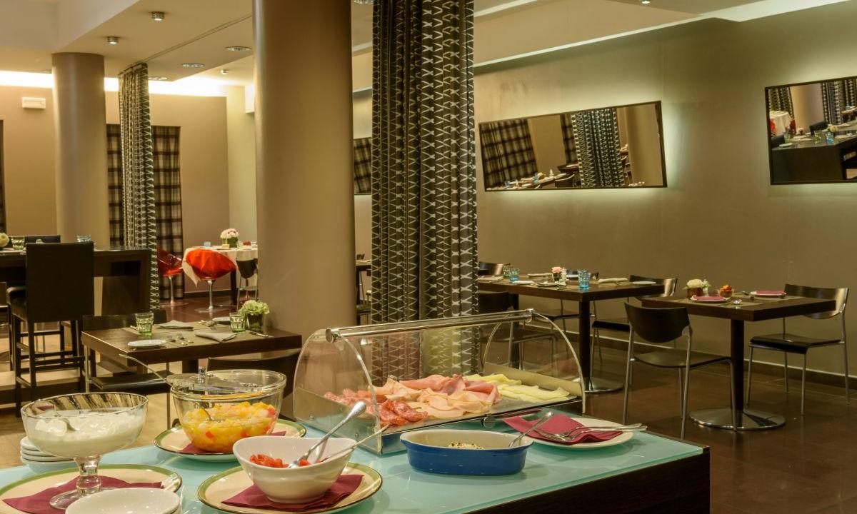 Ristorante First Hotel Malpensa Somma Lombardo Ristorante First Hotel Malpensa Somma Lombardo