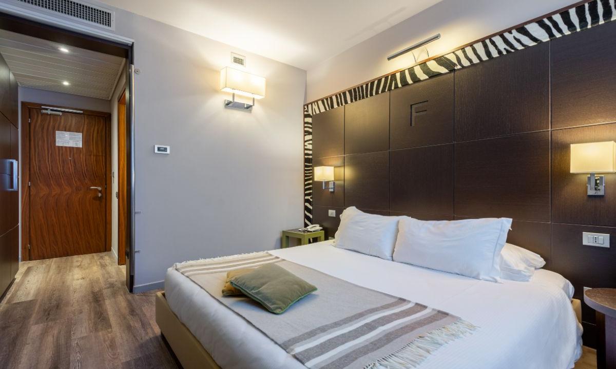 Camera First Hotel Malpensa Somma Lombardo Camera First Hotel Malpensa Somma Lombardo